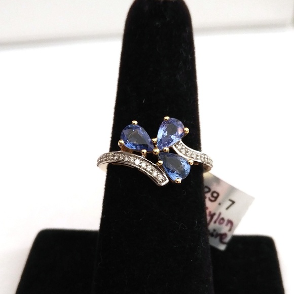 SOLD!! Genuine Sapphire & Diamond Ring 14K Gold - Picture 3 of 7